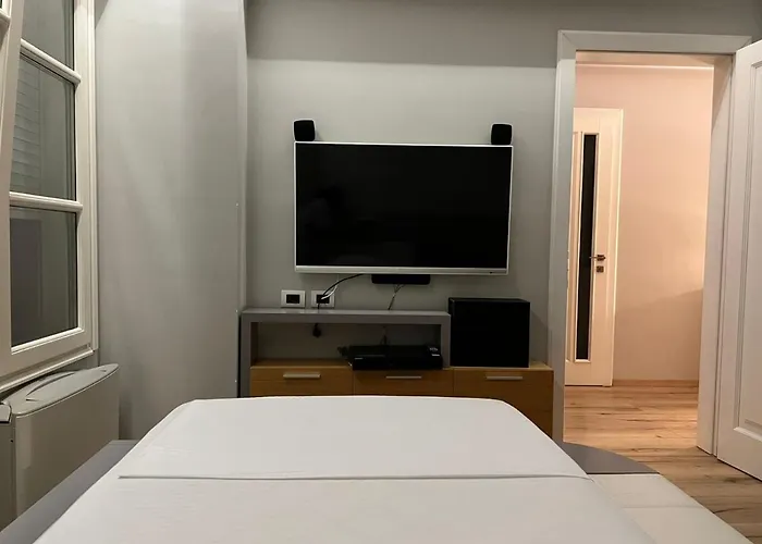 Attico * Vlorë